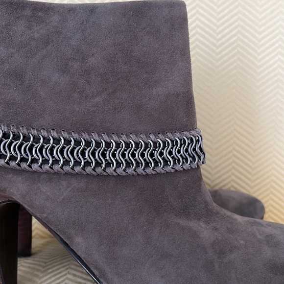 EUC Ash ankle boots - Picture 3 of 10